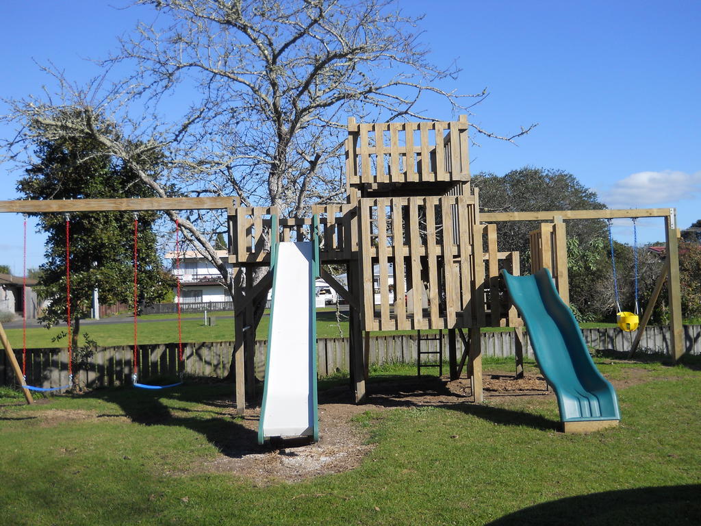 Harbourside Holiday Park Уитианга Екстериор снимка